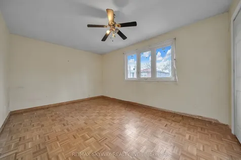 234 Manse Road Toronto ON M1E 3V4