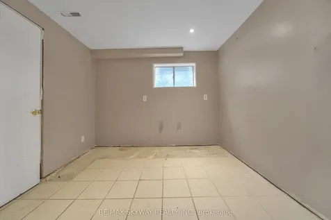 234 Manse Road Toronto ON M1E 3V4