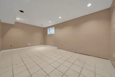 234 Manse Road Toronto ON M1E 3V4