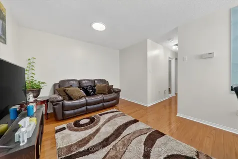 1645 Autumn Crescent Pickering ON L1V 6X6