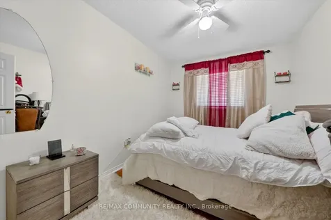 1645 Autumn Crescent Pickering ON L1V 6X6