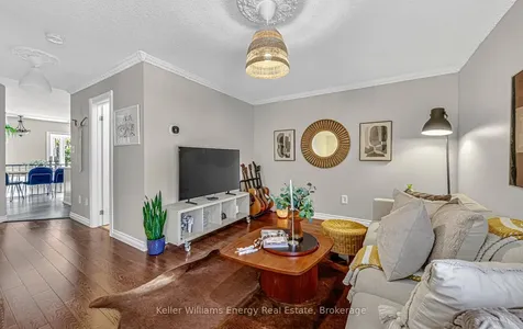 17 Abernethy Crescent Clarington ON L1C 4Z1