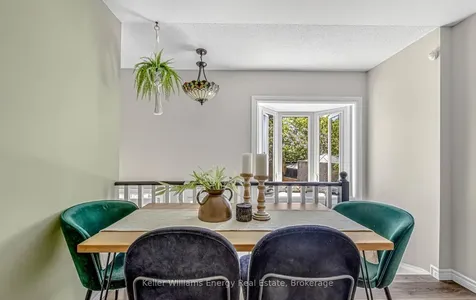 17 Abernethy Crescent Clarington ON L1C 4Z1