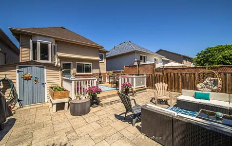 17 Abernethy Crescent Clarington ON L1C 4Z1