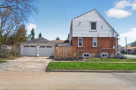 3244 St Clair Avenue E Toronto ON M1L 1V8