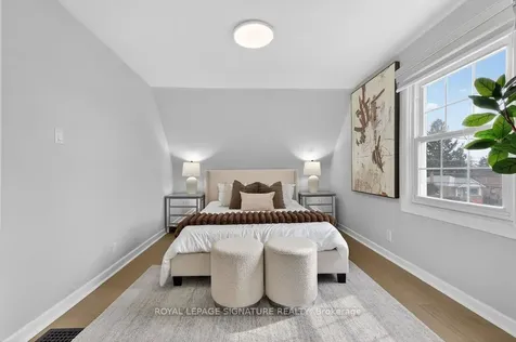 3244 St Clair Avenue E Toronto ON M1L 1V8