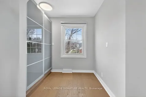 3244 St Clair Avenue E Toronto ON M1L 1V8