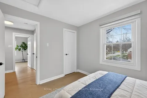 3244 St Clair Avenue E Toronto ON M1L 1V8