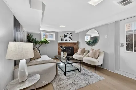 3244 St Clair Avenue E Toronto ON M1L 1V8