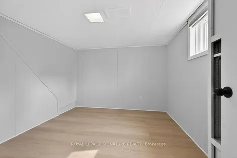 3244 St Clair Avenue E Toronto ON M1L 1V8