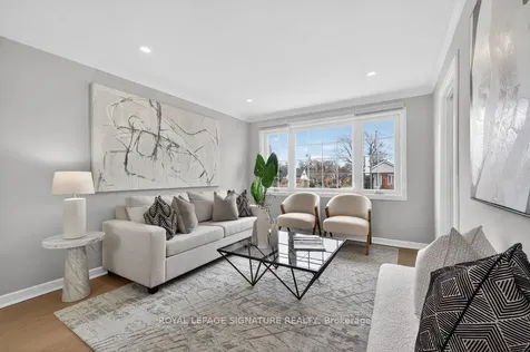 3244 St Clair Avenue E Toronto ON M1L 1V8