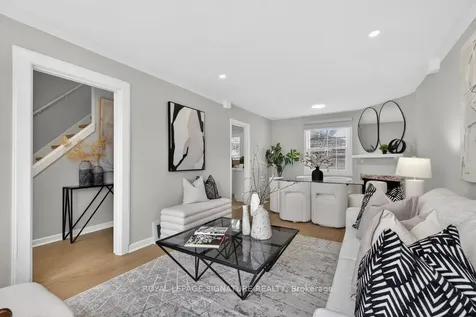 3244 St Clair Avenue E Toronto ON M1L 1V8