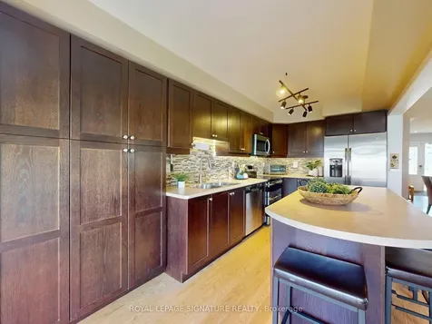 19 Gallimere Court Whitby ON L1N 0J5