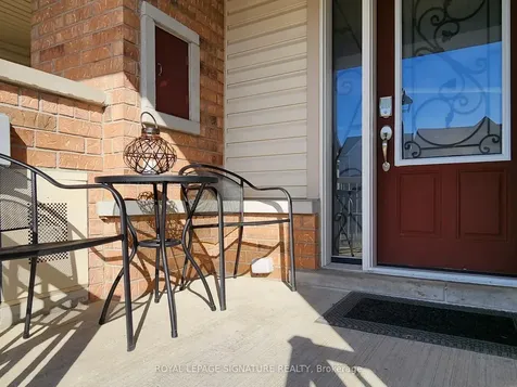 19 Gallimere Court Whitby ON L1N 0J5