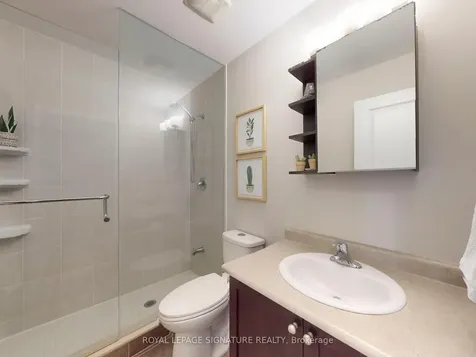 19 Gallimere Court Whitby ON L1N 0J5