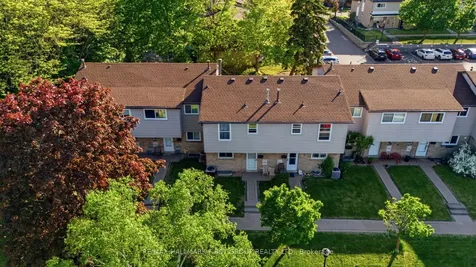 925 Bayly Street Pickering ON L1W 1L4