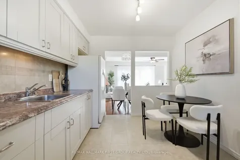 925 Bayly Street Pickering ON L1W 1L4