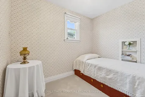 820 Simcoe Street N Oshawa ON L1G 4V8