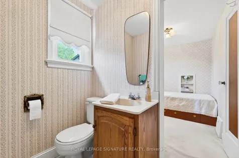 820 Simcoe Street N Oshawa ON L1G 4V8