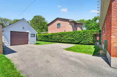 820 Simcoe Street N Oshawa ON L1G 4V8