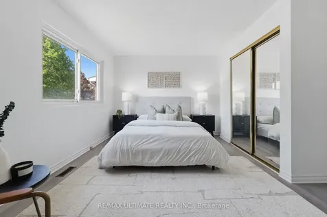 17 Quantrell Trail Toronto ON M1B 1L7