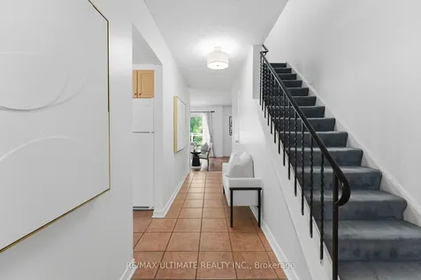 17 Quantrell Trail Toronto ON M1B 1L7