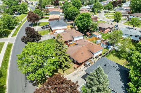 1281 Oxford Street Oshawa ON L1J 3W5
