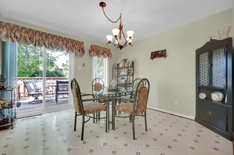 1182 Thimbleberry Circle Oshawa ON L1K 2H3