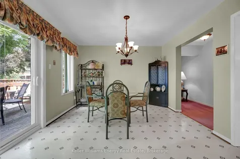 1182 Thimbleberry Circle Oshawa ON L1K 2H3