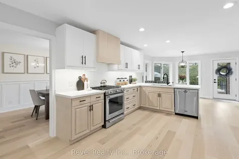 336 Meadow Street Oshawa ON L1L 1A3