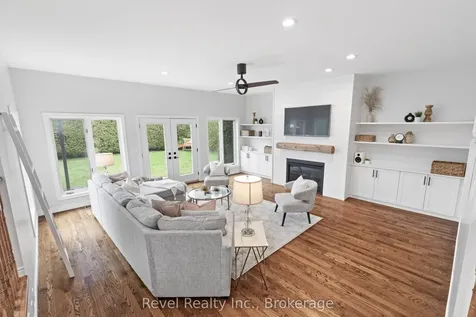 336 Meadow Street Oshawa ON L1L 1A3