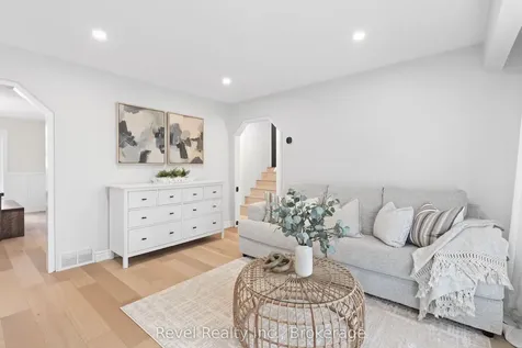 336 Meadow Street Oshawa ON L1L 1A3