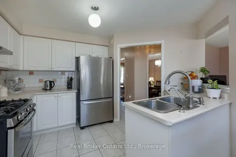 41 Havenwood Place Whitby ON L1N 9V6