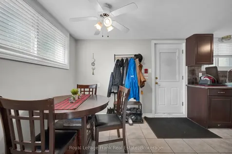 596 Talbot Court Oshawa ON L1J 2E8