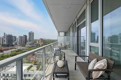 15 Baseball Place Toronto ON M4M 0E6