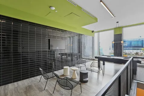 15 Baseball Place Toronto ON M4M 0E6