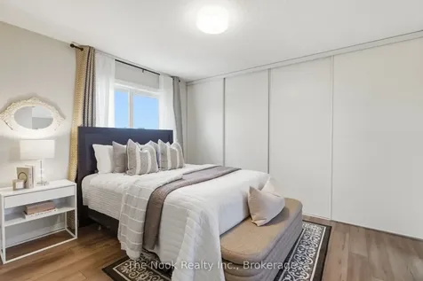 1624 Arcadia Square Pickering ON L1V 6W3