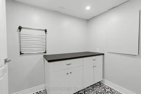 1624 Arcadia Square Pickering ON L1V 6W3