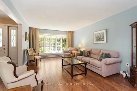 62 Deerbrook Trail Toronto ON M1W 1V4