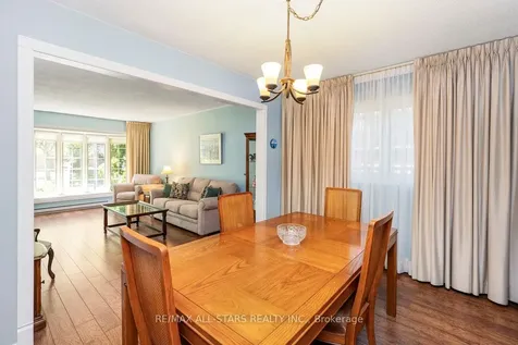 62 Deerbrook Trail Toronto ON M1W 1V4