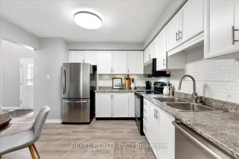 113 Galbraith Court Clarington ON L1C 4P7