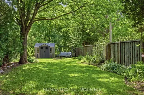 555 Cobblehill Drive Oshawa ON L1K 1Y6