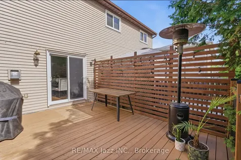 555 Cobblehill Drive Oshawa ON L1K 1Y6