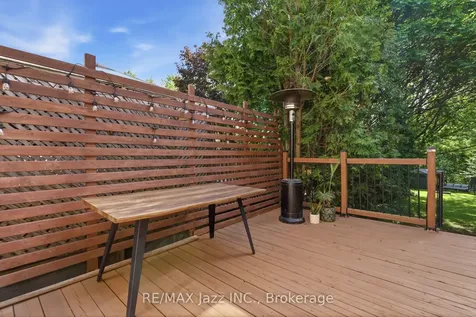 555 Cobblehill Drive Oshawa ON L1K 1Y6