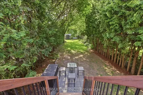 555 Cobblehill Drive Oshawa ON L1K 1Y6