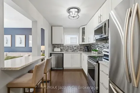 555 Cobblehill Drive Oshawa ON L1K 1Y6