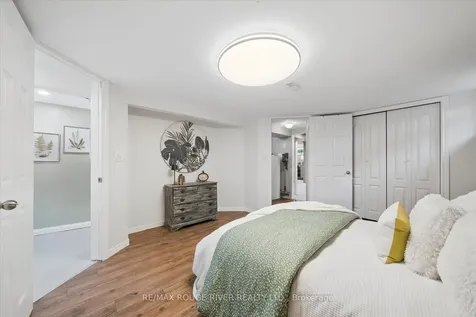 1007 Walton Boulevard Whitby ON L1N 3G8