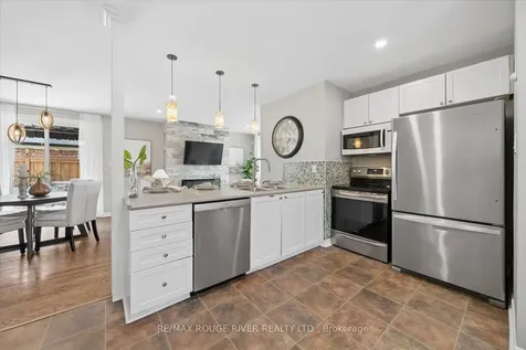 1007 Walton Boulevard Whitby ON L1N 3G8
