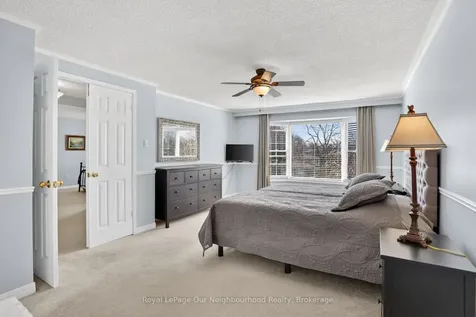 656 Hillcroft Street Oshawa ON L1G 7X6