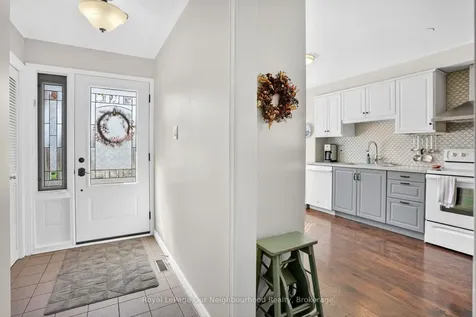 656 Hillcroft Street Oshawa ON L1G 7X6